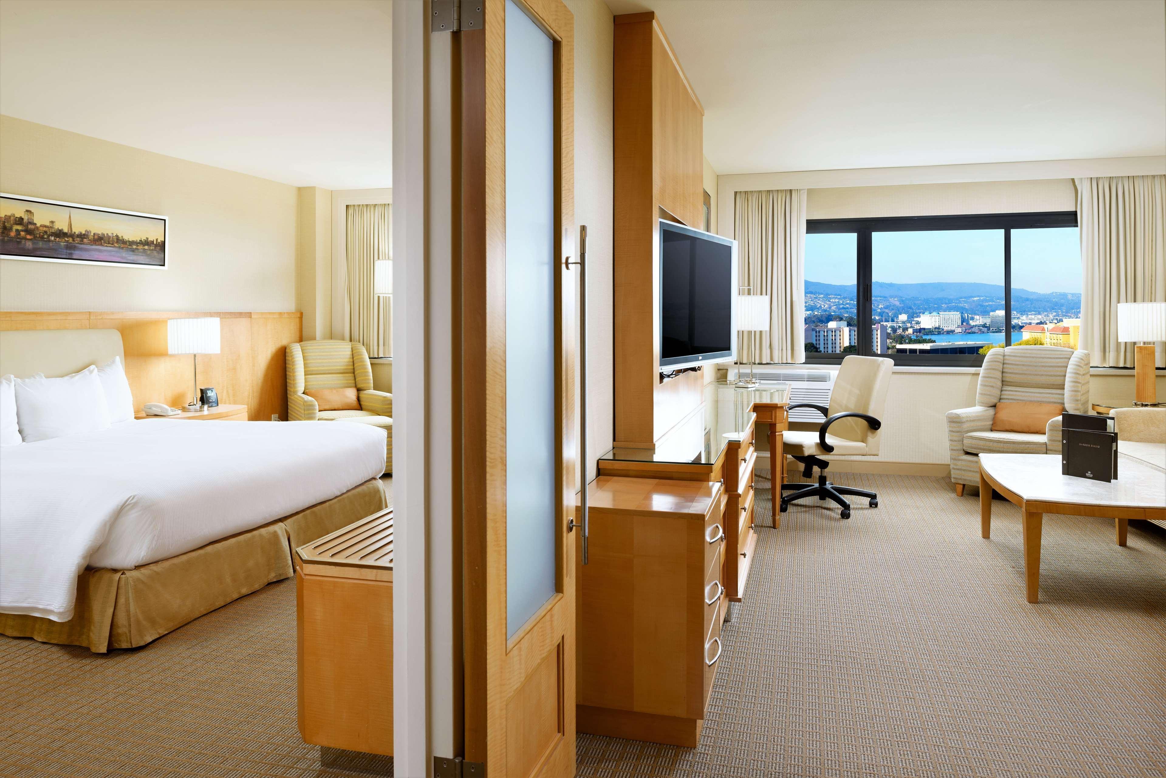 Hilton San Francisco Airport Bayfront - No Resort Fee Burlingame Dış mekan fotoğraf