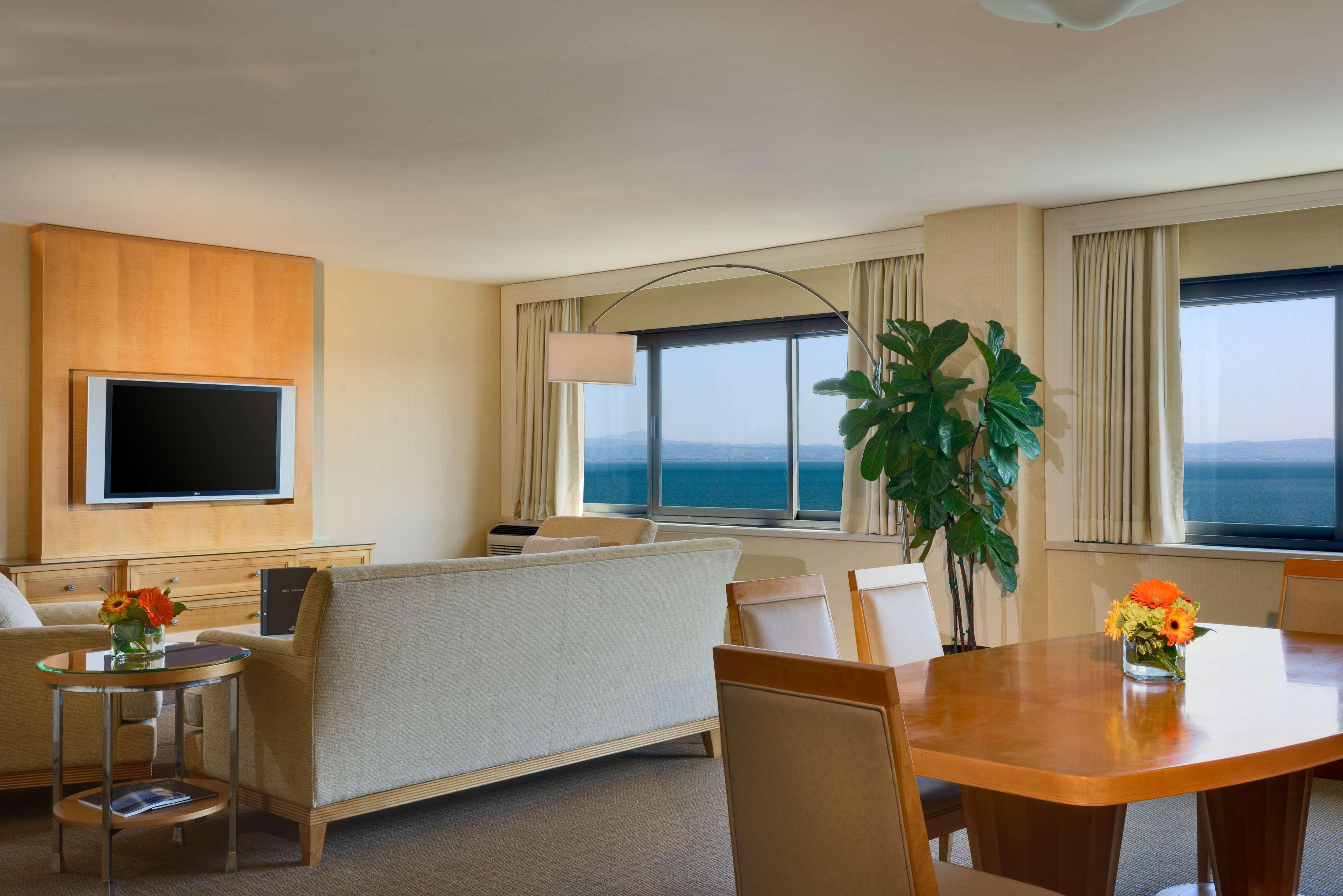 Hilton San Francisco Airport Bayfront - No Resort Fee Burlingame Dış mekan fotoğraf